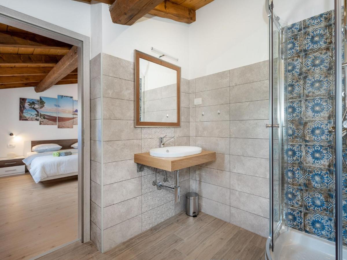 Tranquil Holiday Home In Labin With Private Swimming Pool Pokoj fotografie
